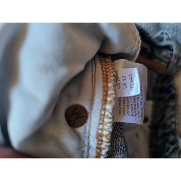 We The Free/FP High Rise Skinny Distressed Jeans Size 25 - Picture 5 of 6